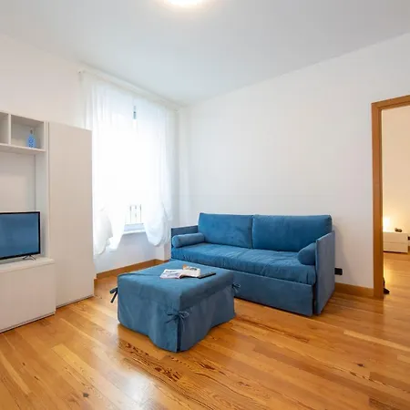 Apartament Savoia Bach 0-13 *