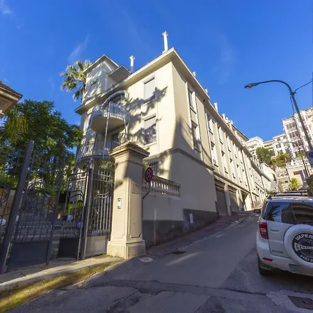 Apartment Savoia Bach 0-13