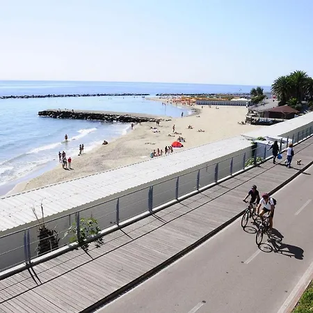 Apartament Savoia Bach 0-13 San Remo